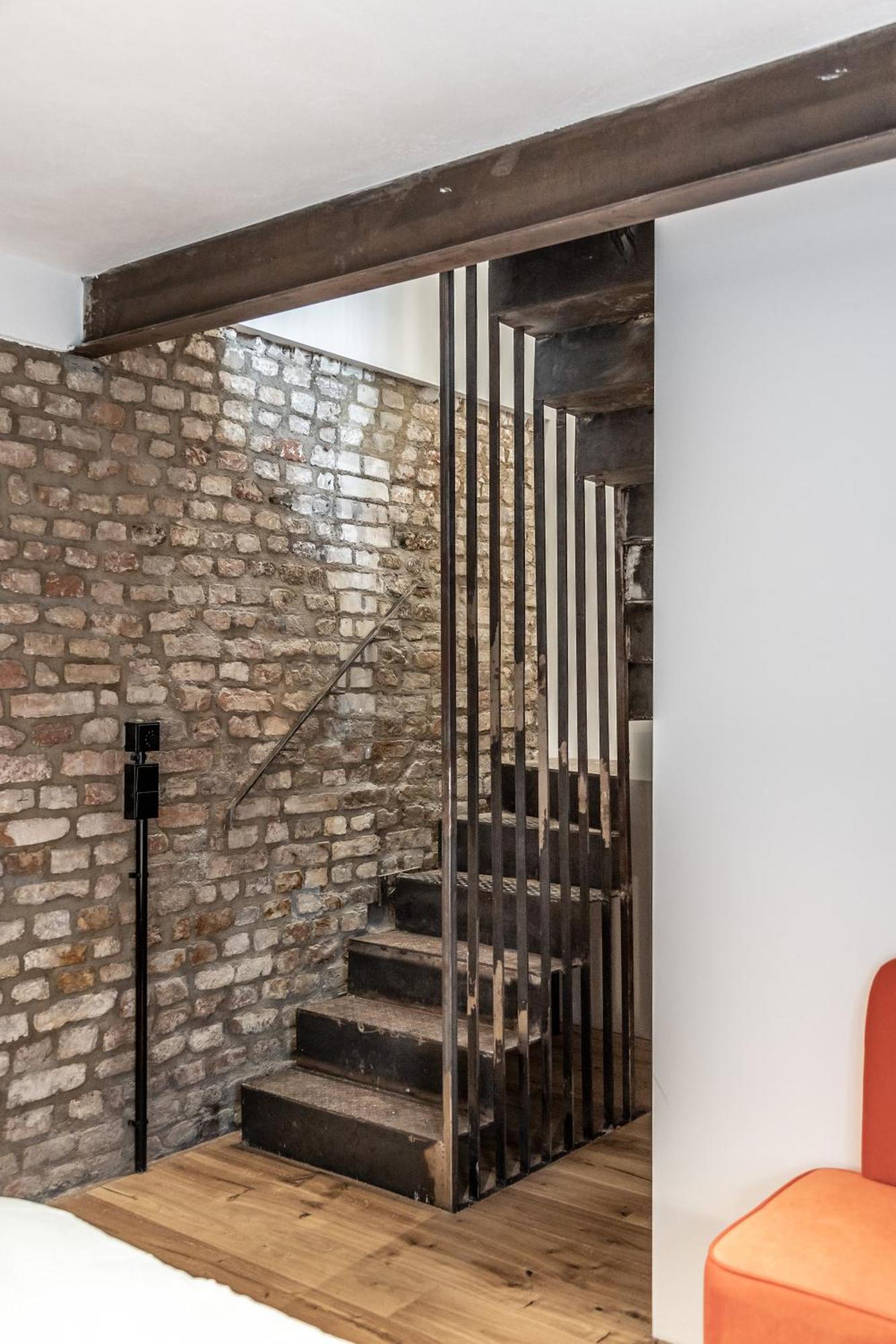 Coolest In Berlin, Easy Check-in, Close To Center, Stylish & Cozy Maisonette #4 Berlijn